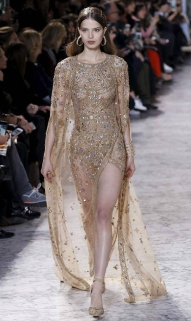 64542703_a-model-presents-a-creation-by-elie-saab-during-the-2017-spring-summer-haute-couture-co
